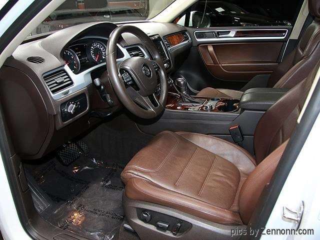 Volkswagen Touareg 2014 photo 9